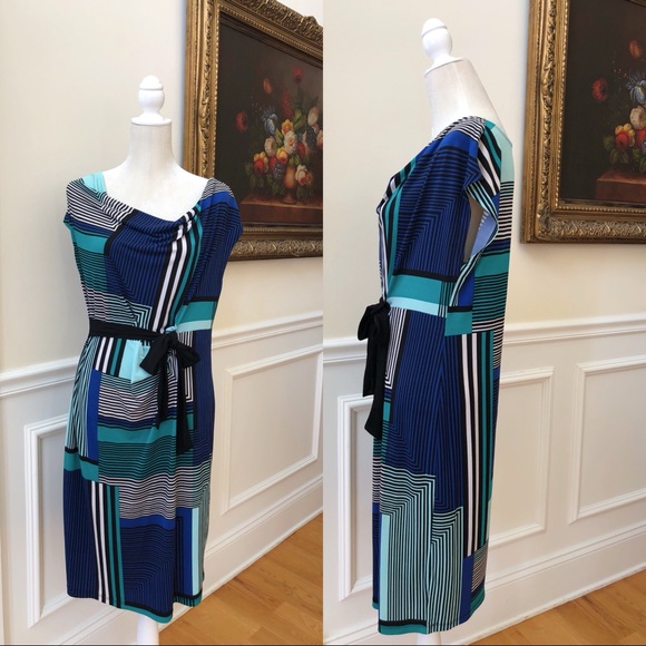Motherhood Maternity Dresses & Skirts - Motherhood Maternity Pullover Waist Tied Dress M